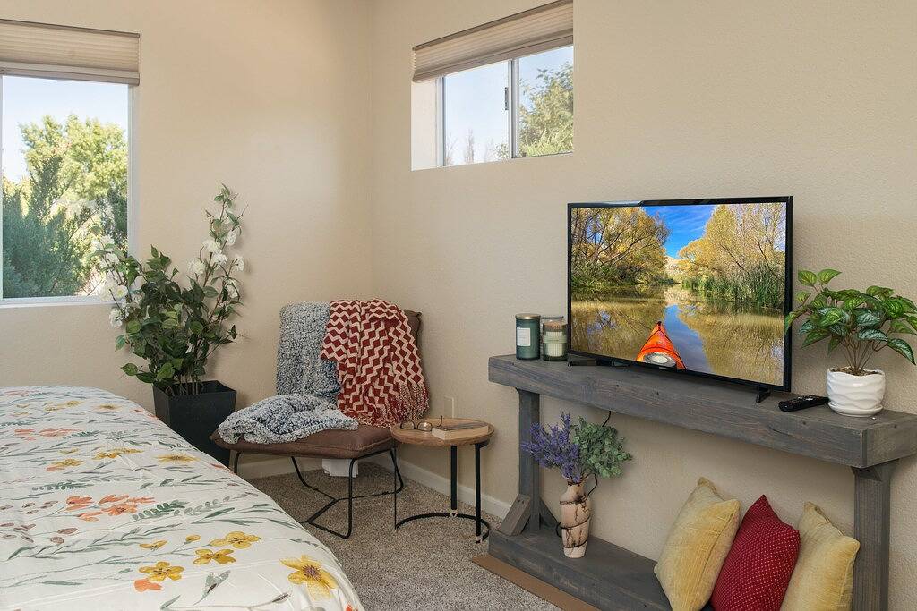 Pool, Hot tub, Fire Pit, Bbq ~ Beautiful home with patio living at it's best! in Cottonwood (AZ), Coconino Nationalwald