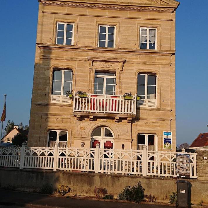 Chambre d’hôte pour 2 personnes, avec Balcon et Jardin à Courseulles-sur-Mer