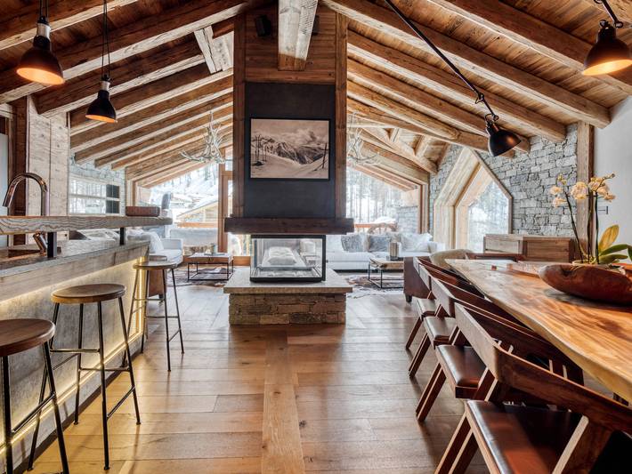 Chalet pour 12 personnes, avec balcon à Val-d'Isère - 2