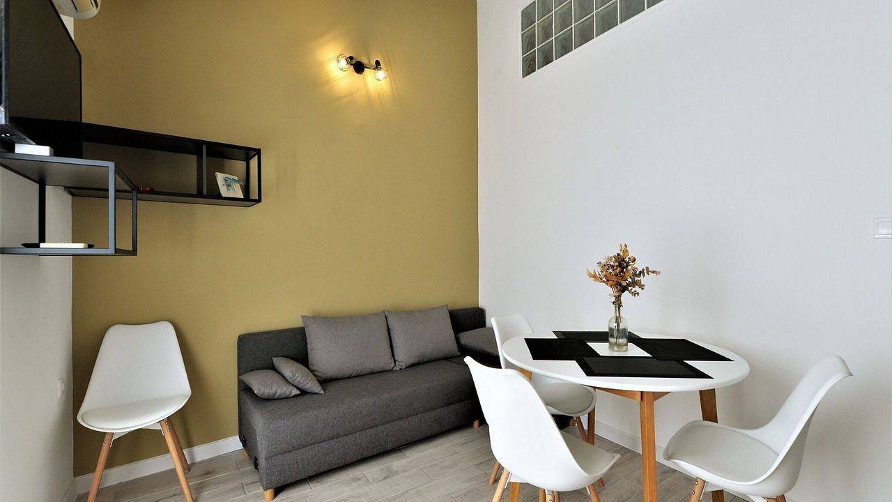 Ganze Ferienwohnung, Ferienwohnung für 3 Personen (33 m²) in Murter in Općina Murter-Kornati, Murter