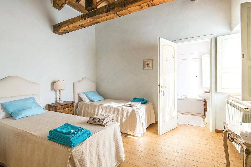 Gorgeous home in Monteleone Sabino Ri in Monteleone Sabino, Terminillo