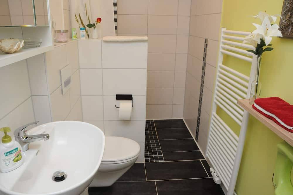 Ganze Wohnung, Exklusive Ferienwohnung auf dem Land mit wunderschönem Garten in Neustadt am Rübenberge, Steinhuder Meer