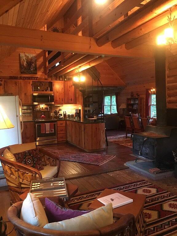 Moose Pond Cabin ~ 3/2 Genießen Sie das Reiten Ihres Schneemobils von der Hütte zu weiten Wegen in Townshend, Windham County