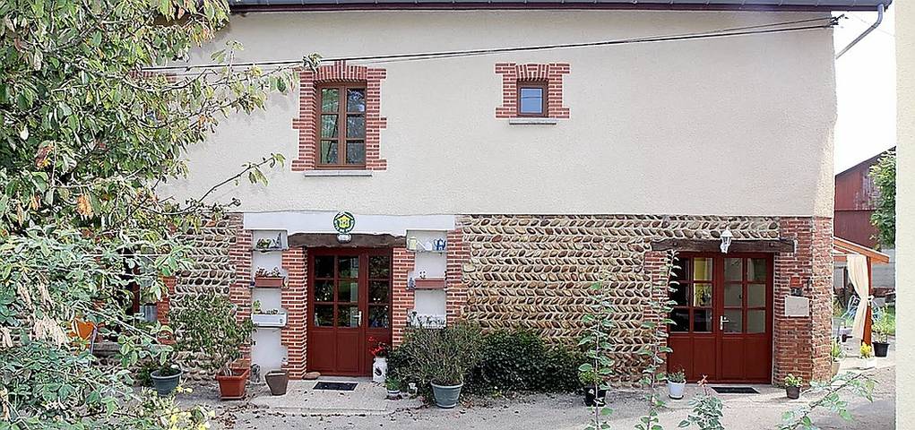 Gîte pour 8 personnes, avec Terrasse et Jardin
