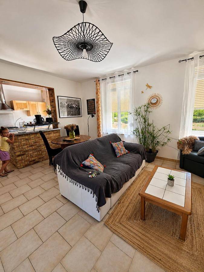 Location de vacances pour 3 personnes, avec Jardin et Vue à Fourmies