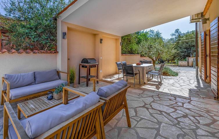 Villa pour 10 personnes, avec jardin et terrasse à Barbariga - 3