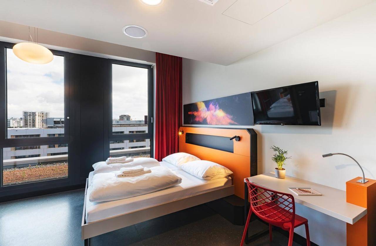 Meininger Hotel Genève Centre Charmilles in Genebra, Lago Léman