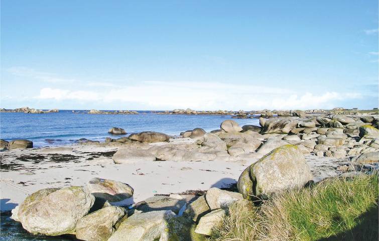 Location de vacances pour 5 personnes, avec jardin et terrasse à Kerlouan - 4