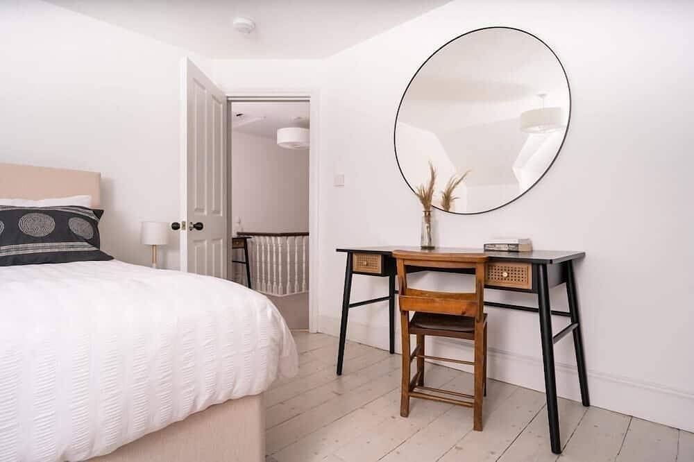 Apartamento entero, Crooklets House is a 6 bedroom house, 150 metres from the beach in Bude, Cornualles
