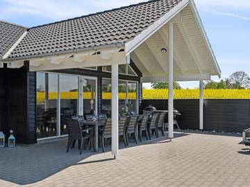 Ferieudlejning til 16 Personer i Bogense, Båring Vig, Billede 1