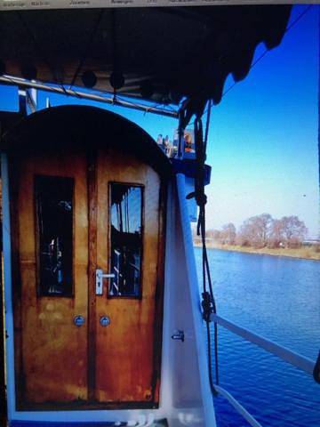 Schiff Ahoy, Hotelschiff, Hausboot, Boot, Passagierschiff in Bad Cannstatt, Stuttgart