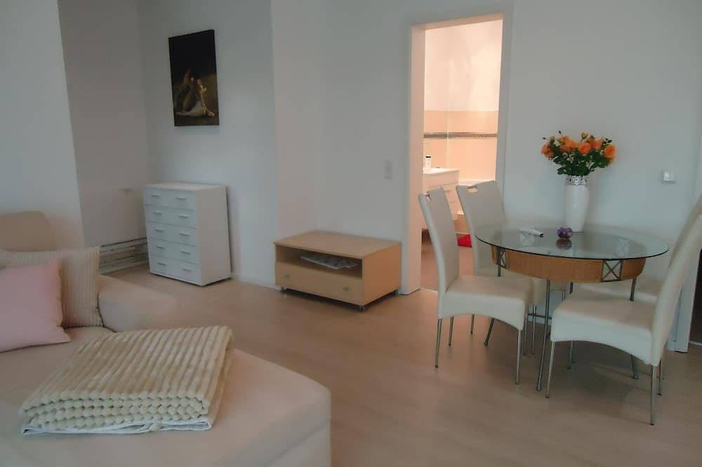 Hochwertige Ferienunterkunft in Berlin-Kaulsdorf mit Wlan in Marzahn - Hellersdorf, Berlin