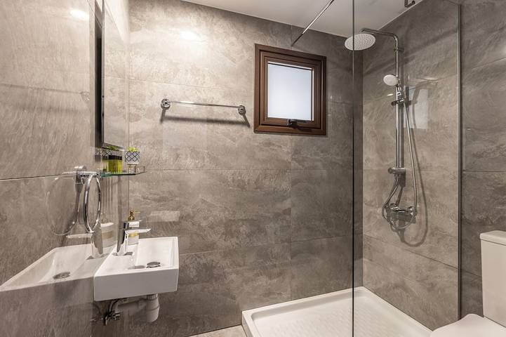 Villa de 5 dormitorios en Cape Greko in Protaras, Chipre Sur