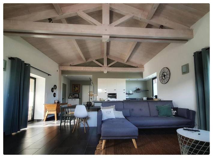 Maison de vacances pour 3 personnes, avec terrasse et piscine