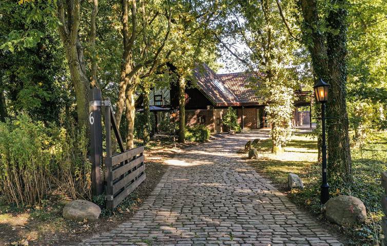 Ferienhaus für 8 Personen, mit Terrasse und Whirlpool sowie Pool und Ausblick in Båring Strand - 3
