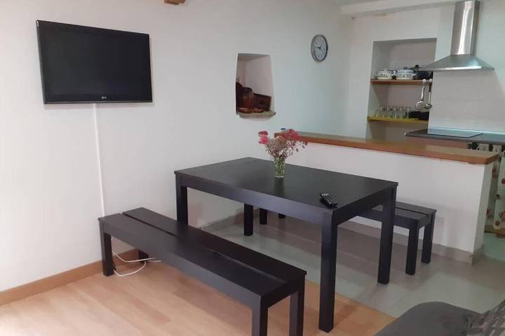 Location de vacances pour 6 personnes, avec balcon à Bierge - 3