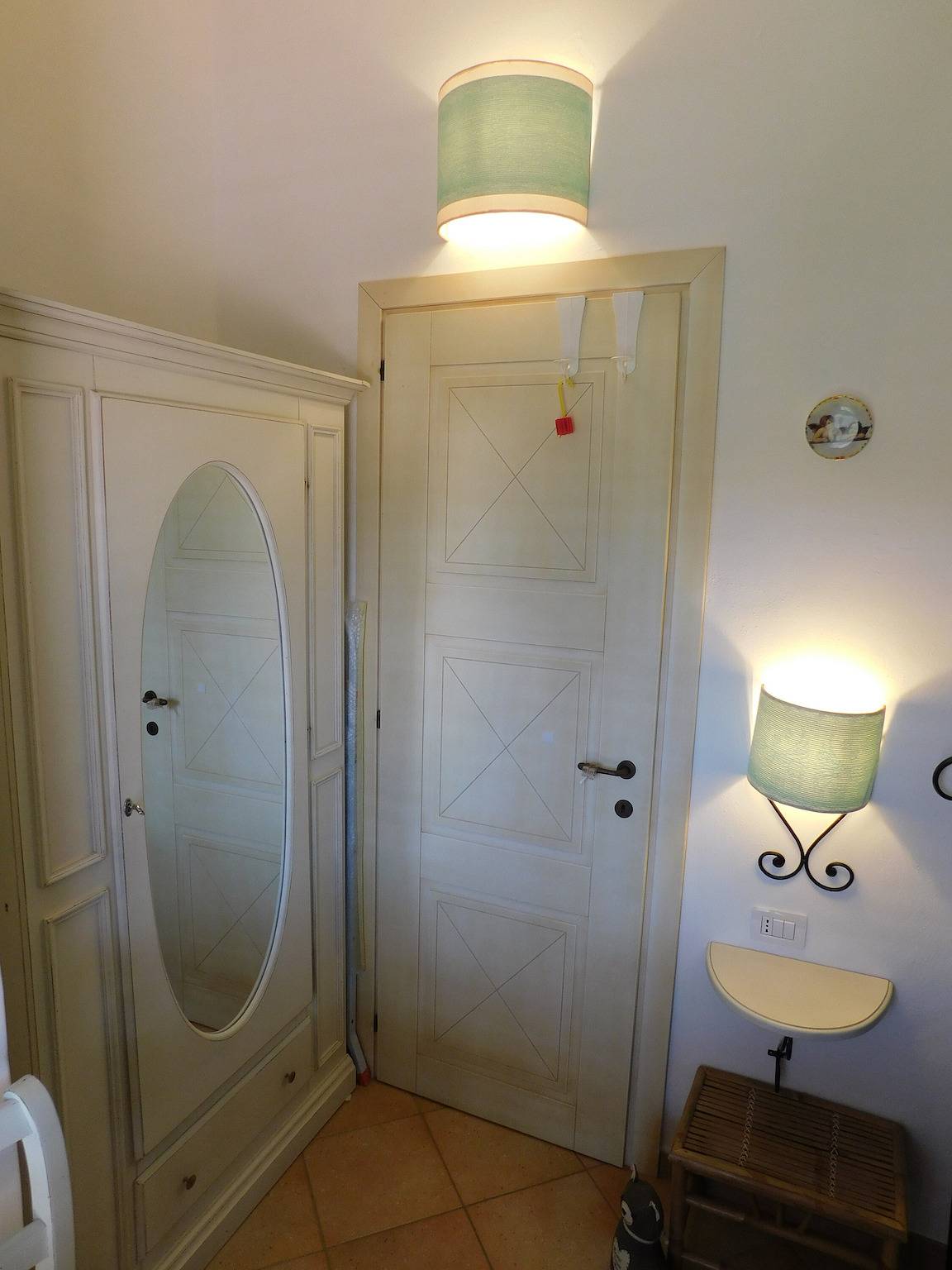 Holiday Home 'Appartamento Residence Mirice' with Shared Pool, Wi-Fi and Air Conditioning in Lu Lamoni, Vignola Mare