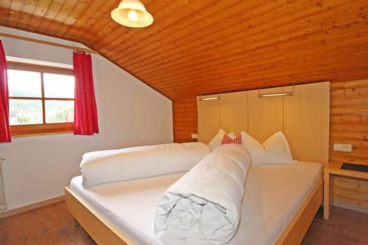 Ferienwohnung für 8 Personen, mit Balkon und Garten in Niederthai - 3