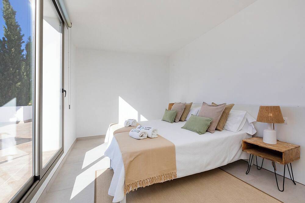 Villa Near Ibiza Town, sleeps 10 in Sant Jordi de ses Salines, Sant Josep de sa Talaia