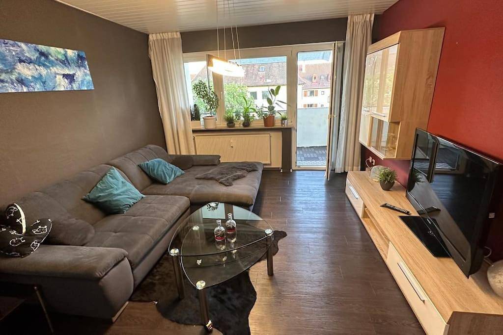 Appartement entier, Monikas Home - Gemütliche 3-Zimmer-Wohnung im Herzen von Böblingen in Böblingen, Landkreis Böblingen