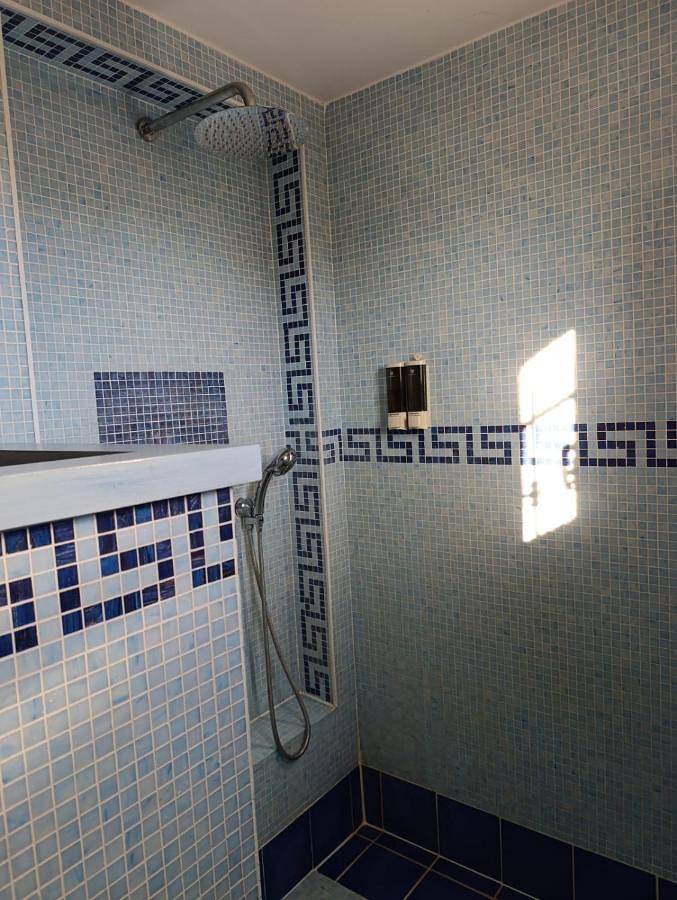 Location de vacances pour 8 personnes, avec vue ainsi que terrasse et jardin à Artignosc-sur-Verdon - 3