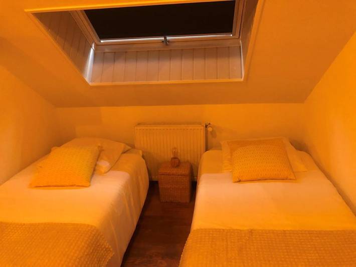 Location de vacances pour 5 personnes, avec jardin ainsi que terrasse et vue à Putot-en-Auge - 3