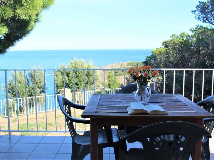 Casa rural para 5 personas, con Terraza y Jardín en Alt Empordà - 3