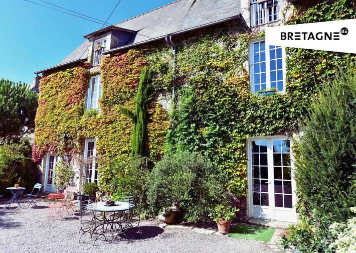 Maison de vacances pour 4 personnes, avec Jacuzzi et Terrasse ainsi que Jardin et Vue à Taden
