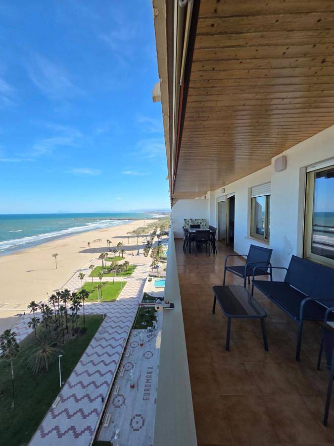 Apartamento de férias para 8 pessoas, com jardim e vista e ainda piscina - 1