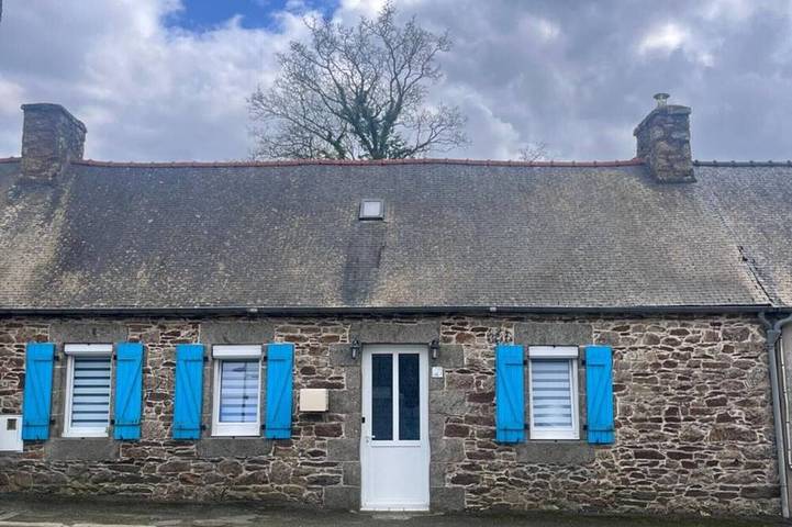 Gîte pour 6 personnes, avec terrasse et jardin à Moustéru