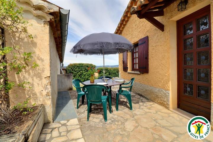 Gîte pour 3 personnes, avec jardin - 1