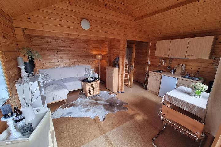 Blockhütte für 4 Personen, mit Garten und Sauna