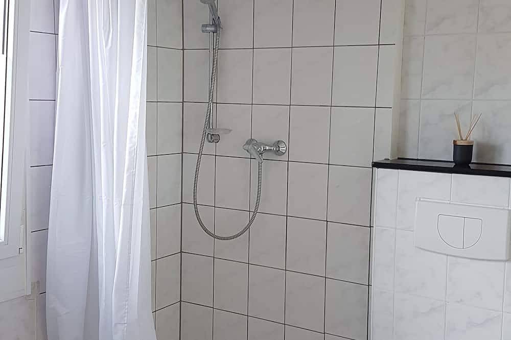 Ganze Wohnung, Ferienwohnung  in Wermelskirchen, Bergisches Land, Nähe Köln u. Düsseldorf in Wermelskirchen, Rheinisch-Bergischer Kreis