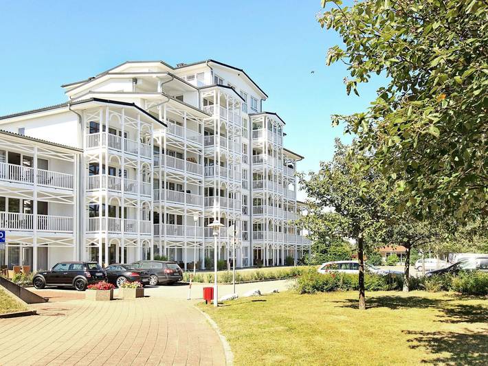Ferienwohnung für 4 Personen, mit Balkon und Whirlpool sowie Garten und Sauna in Großenbrode
