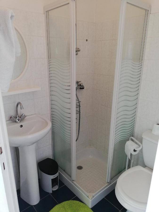 Location de vacances pour 2 personnes, avec Terrasse à Gluiras - 2