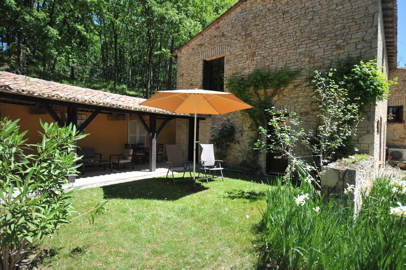 Les Fontenelles de Mandacou in Plaisance, Périgord Pourpre