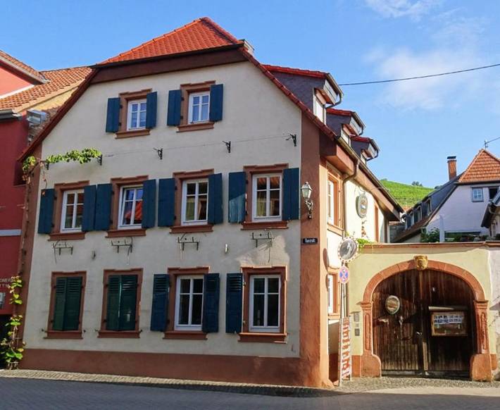 Ferienhaus für 8 Personen, mit Sauna und Balkon sowie Ausblick in Sankt Martin