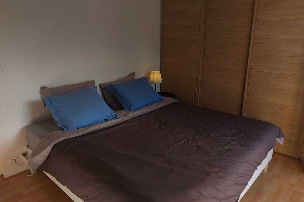 Villa 'Maison La Ribière' met privé zwembad, privé terras en Wifi in Entrecasteaux, Brignoles region