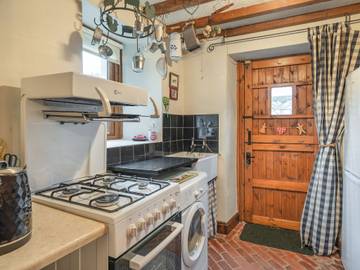 Cottage voor 2 Personen in Whinfell Forest, Cumbria, Afbeelding 3