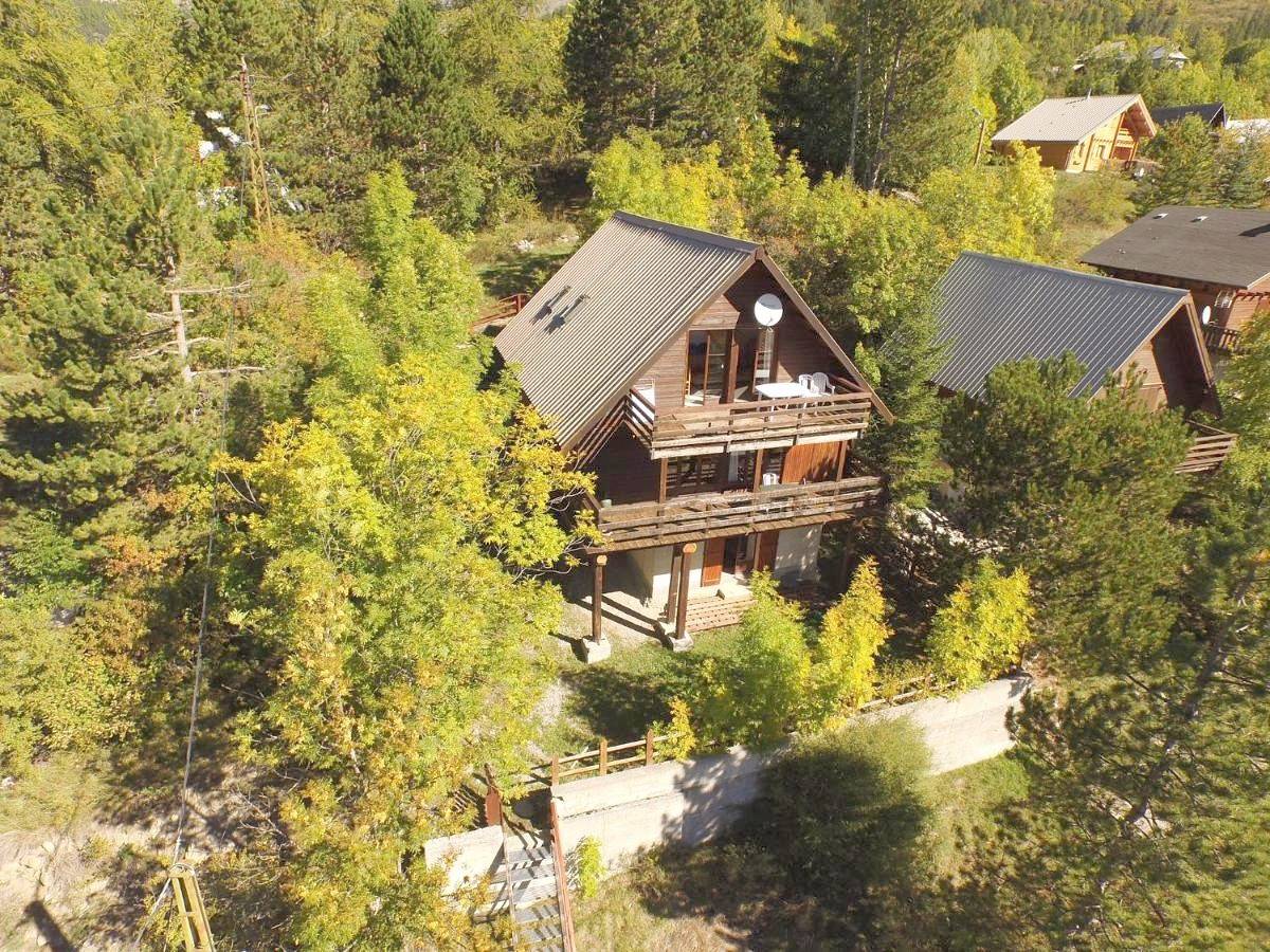 Grand Chalet au Val d'Allos- Vue exceptionnelle - Plein sud in Allos, Région Castellane