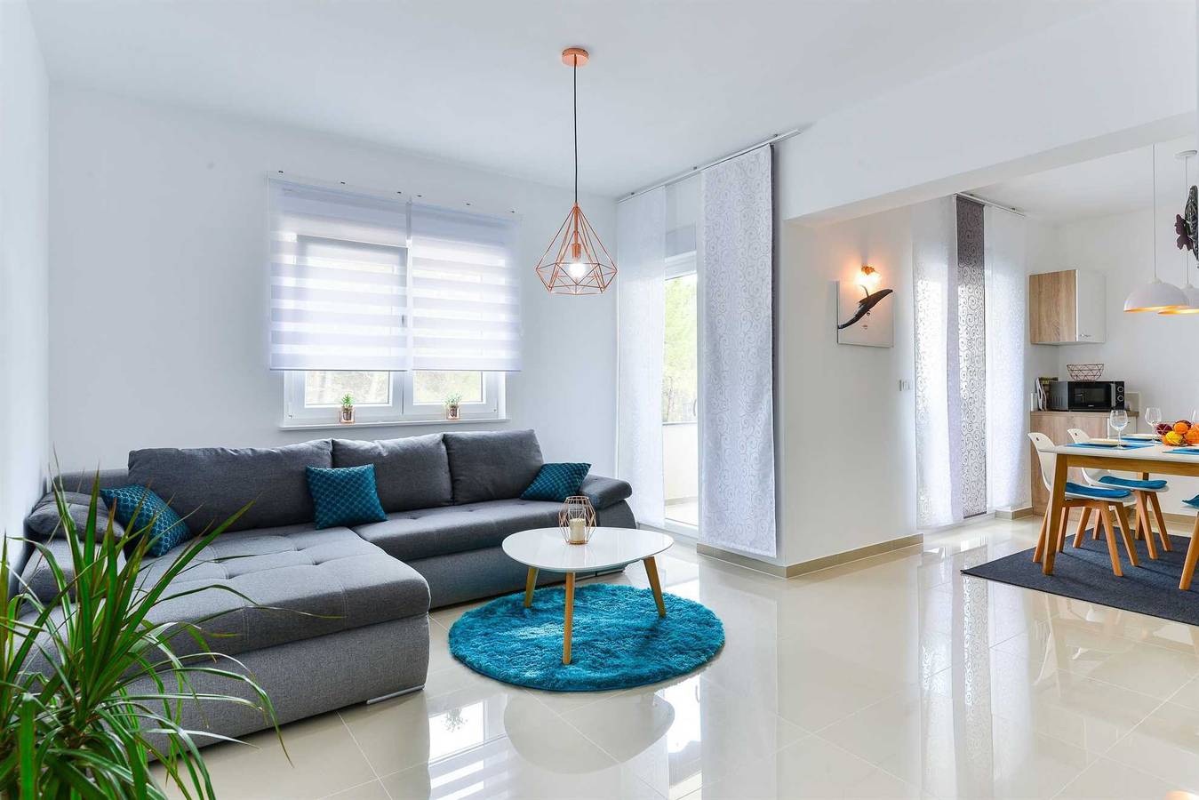 Ganze Wohnung, Luxuriöses Fewo | 4 Sterne | mit Meerblick | für 4 Personen in Vir