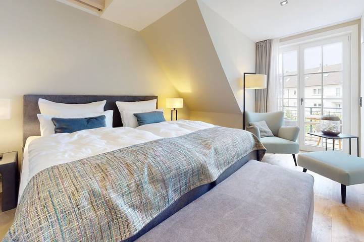 Ganze Wohnung, Südspitze - Moderne Ferienwohnung für 6 Personen mit Balkon in Hörnum in Hörnum, Sylt