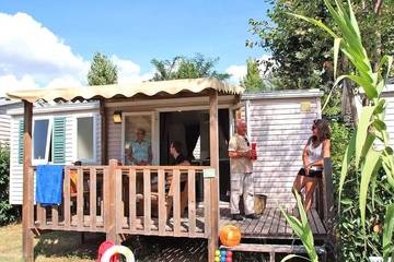 Camping pour 4 Personnes dans Saint-Raphaël, Région de Draguignan, Photo 3
