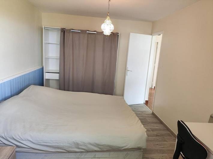 Gîte pour 4 personnes, avec jardin ainsi que vue et vue sur le lac, animaux acceptés à Puy-Sanières - 4