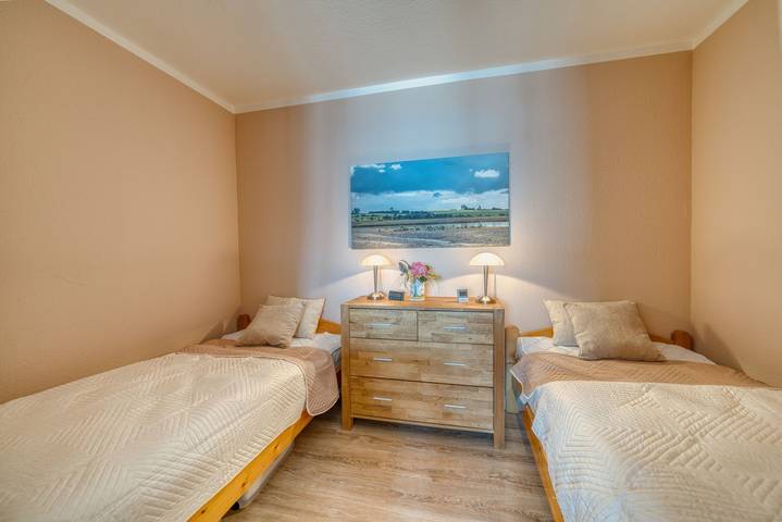 Ferienpark für 2 Personen, mit Balkon und Seeblick in Schleswig-Holstein - 3