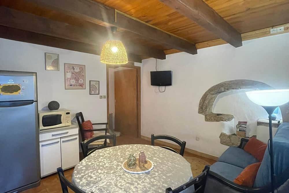 Coquette Maison de Ville au Cœur de Meyrueis in Meyrueis, Cevenas