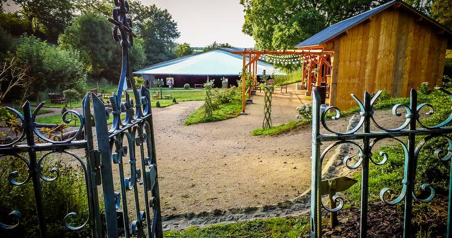 Gîte pour 4 personnes, avec Terrasse et Jardin