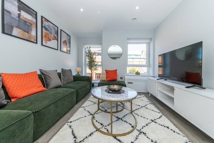 Glamping for 4 people in Berkshire