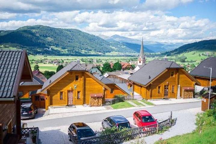 Chalet für 6 Personen, mit Sauna und Balkon im Lungau