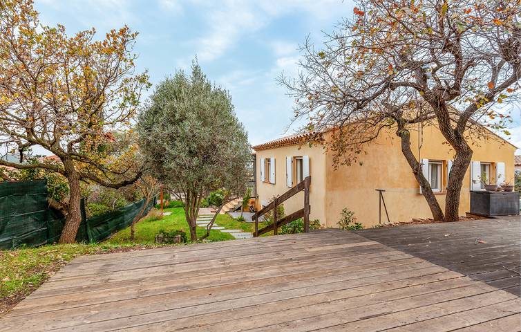 113m2 Apartamento de lujo con piscina y aparcamiento, cerca de Toulon y el centro de la ciudad in Six-Fours-les-Plages, Costa mediterránea (Francia)